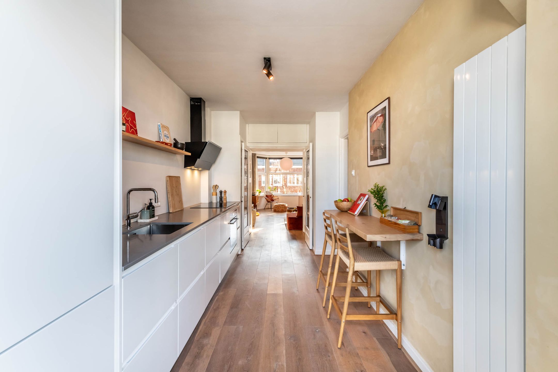 Photo 21 of Bloys van Treslongstraat 36-2