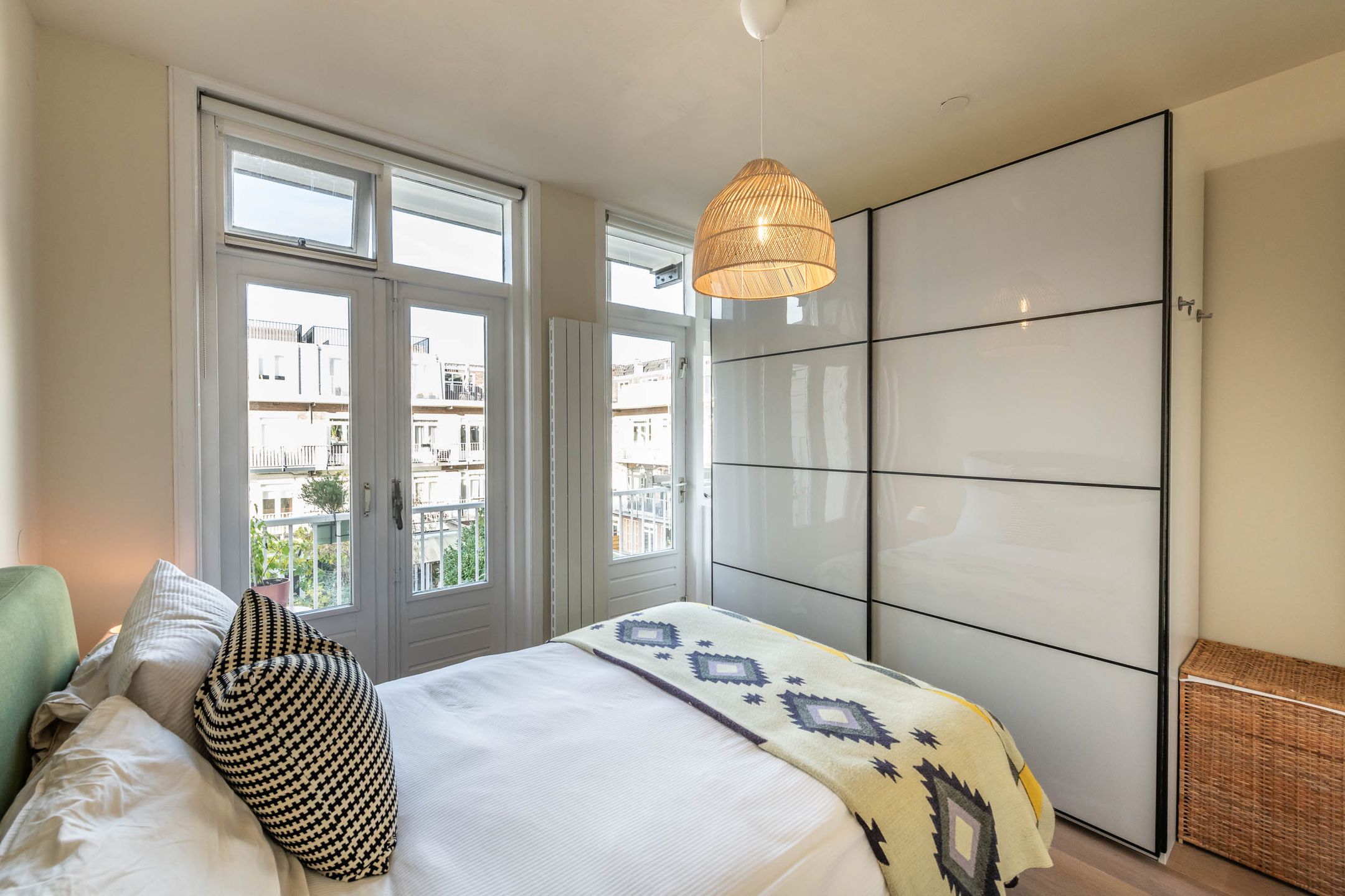 Photo 24 of Bloys van Treslongstraat 36-2