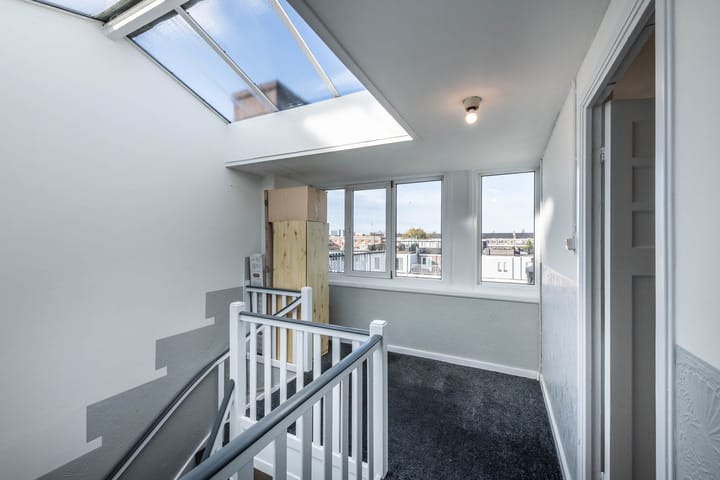 Foto 29 van Bloys van Treslongstraat 36-2