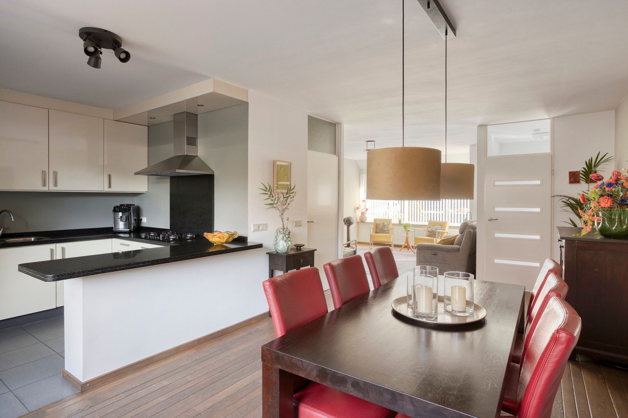 Foto 9 van Neercanne 4