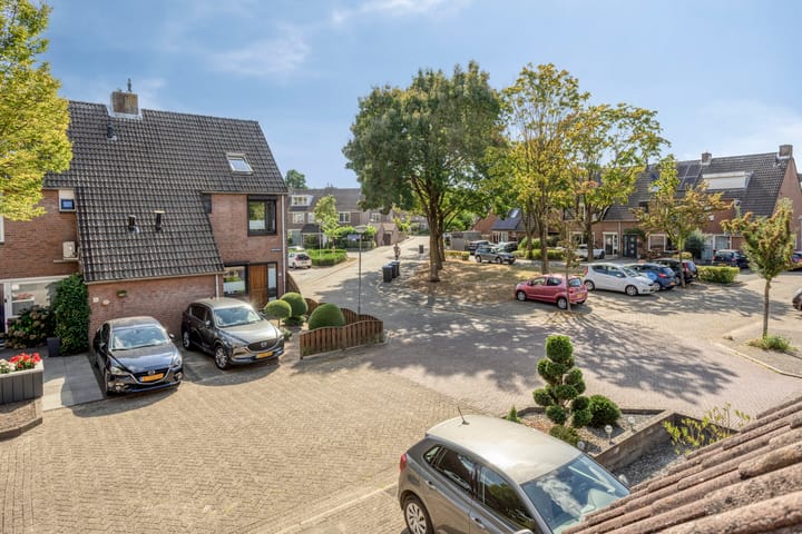 Foto 25 van Neercanne 4