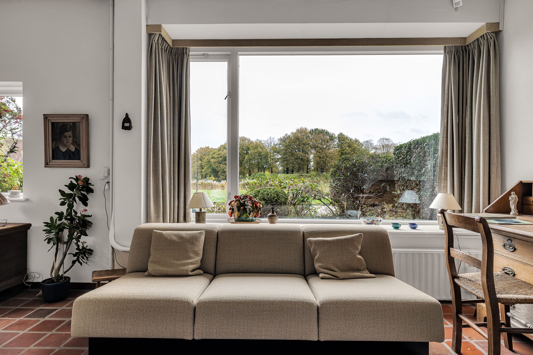 Photo 9 of van Limburg Stirumlaan 11