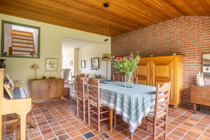 Foto 13 van van Limburg Stirumlaan 11