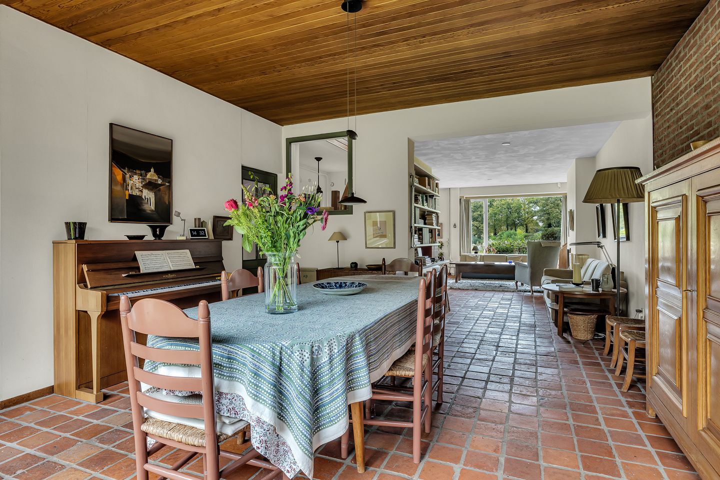 Photo 14 of van Limburg Stirumlaan 11