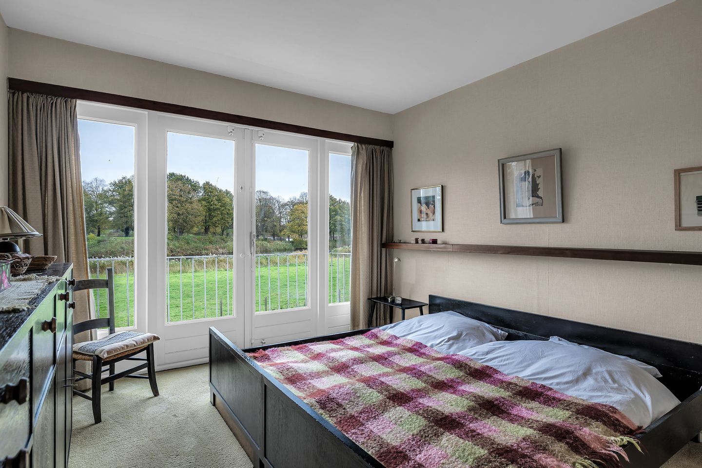 Photo 20 of van Limburg Stirumlaan 11