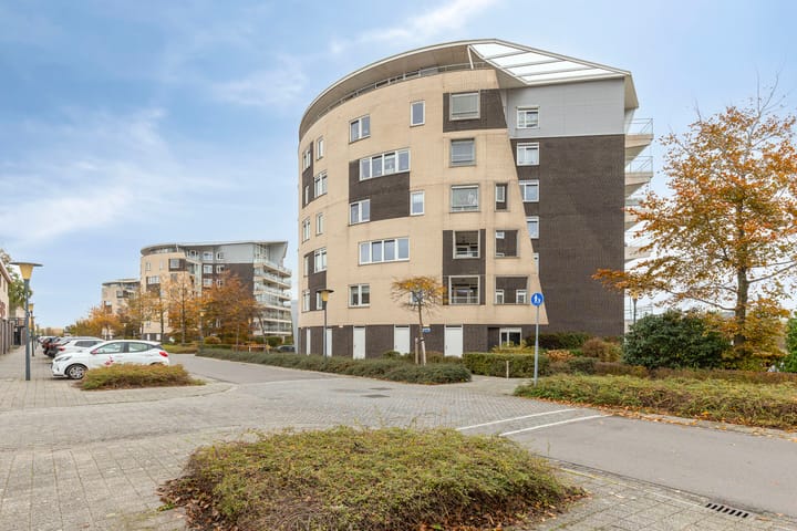 Photo 27 of Poortugaalstraat 130