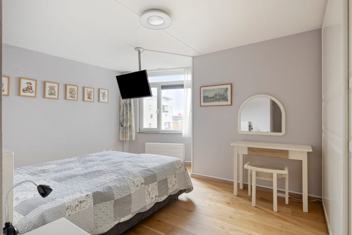 Photo 15 of Poortugaalstraat 130