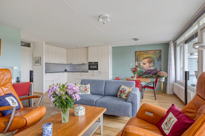 Photo 10 of Poortugaalstraat 130