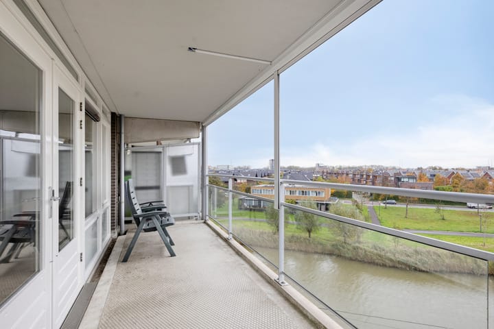 Photo 22 of Poortugaalstraat 130