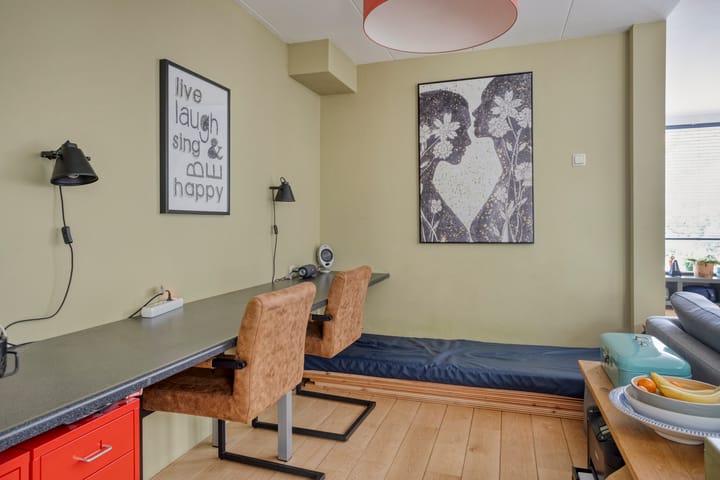 Photo 11 of Tooropstraat 24