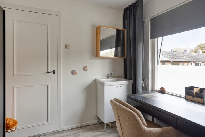 Photo 27 of Tooropstraat 24