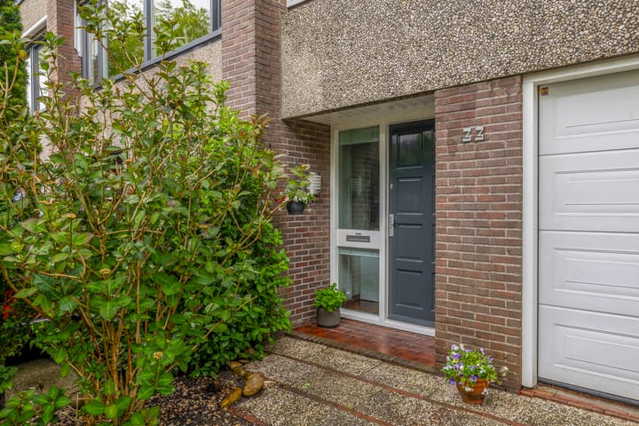 Photo 9 of Plutostraat 33