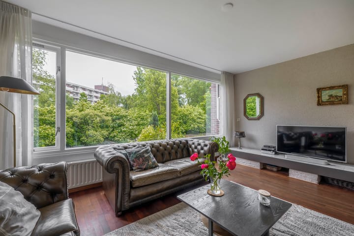 Photo 30 of Plutostraat 33