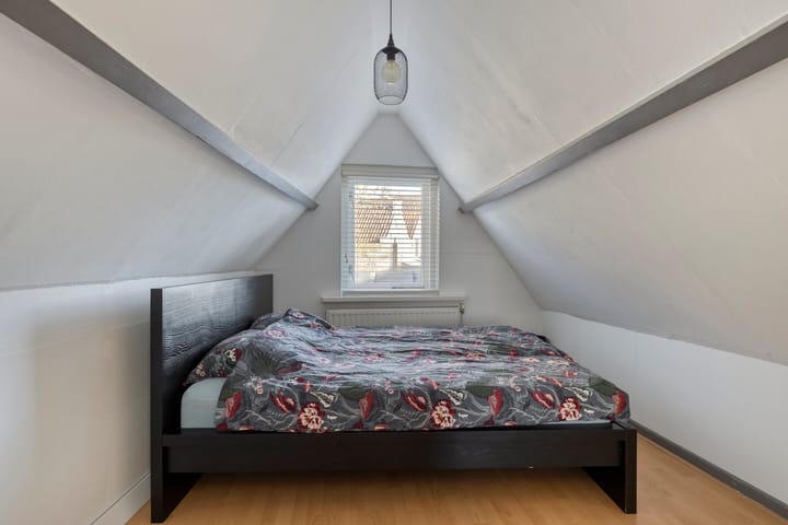 Photo 16 of Lange St. Janstraat 3