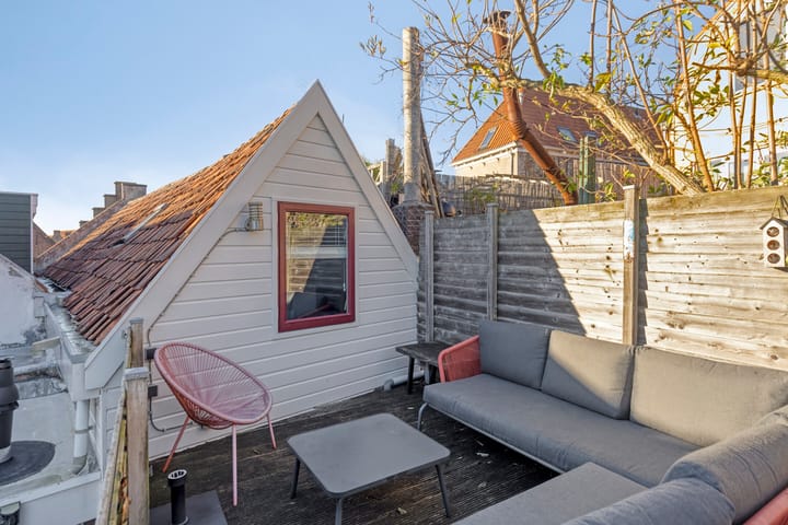 Photo 17 of Lange St. Janstraat 3