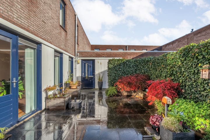 Foto 33 van Puccinistraat 14