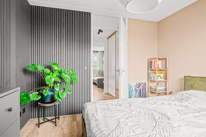 Photo 14 of Leonard Springerlaan 50