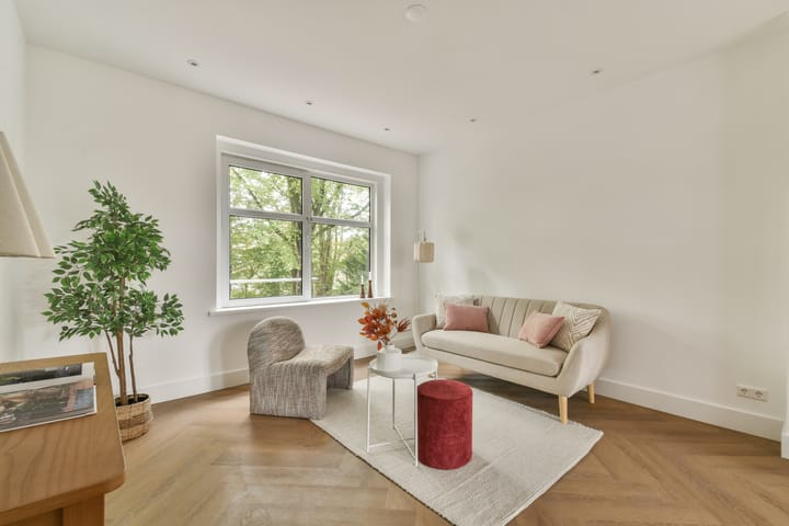 Photo 4 of Adelaarsweg 27-1