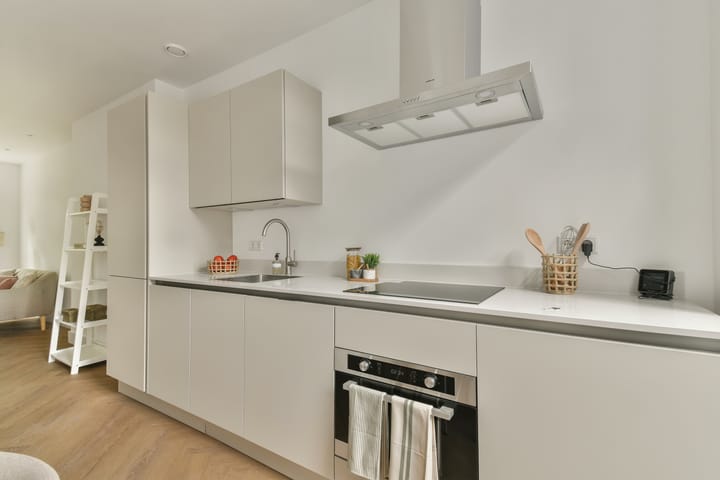 Photo 7 of Adelaarsweg 27-1