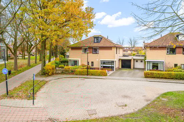 Photo 27 of Leonard Springerlaan 50