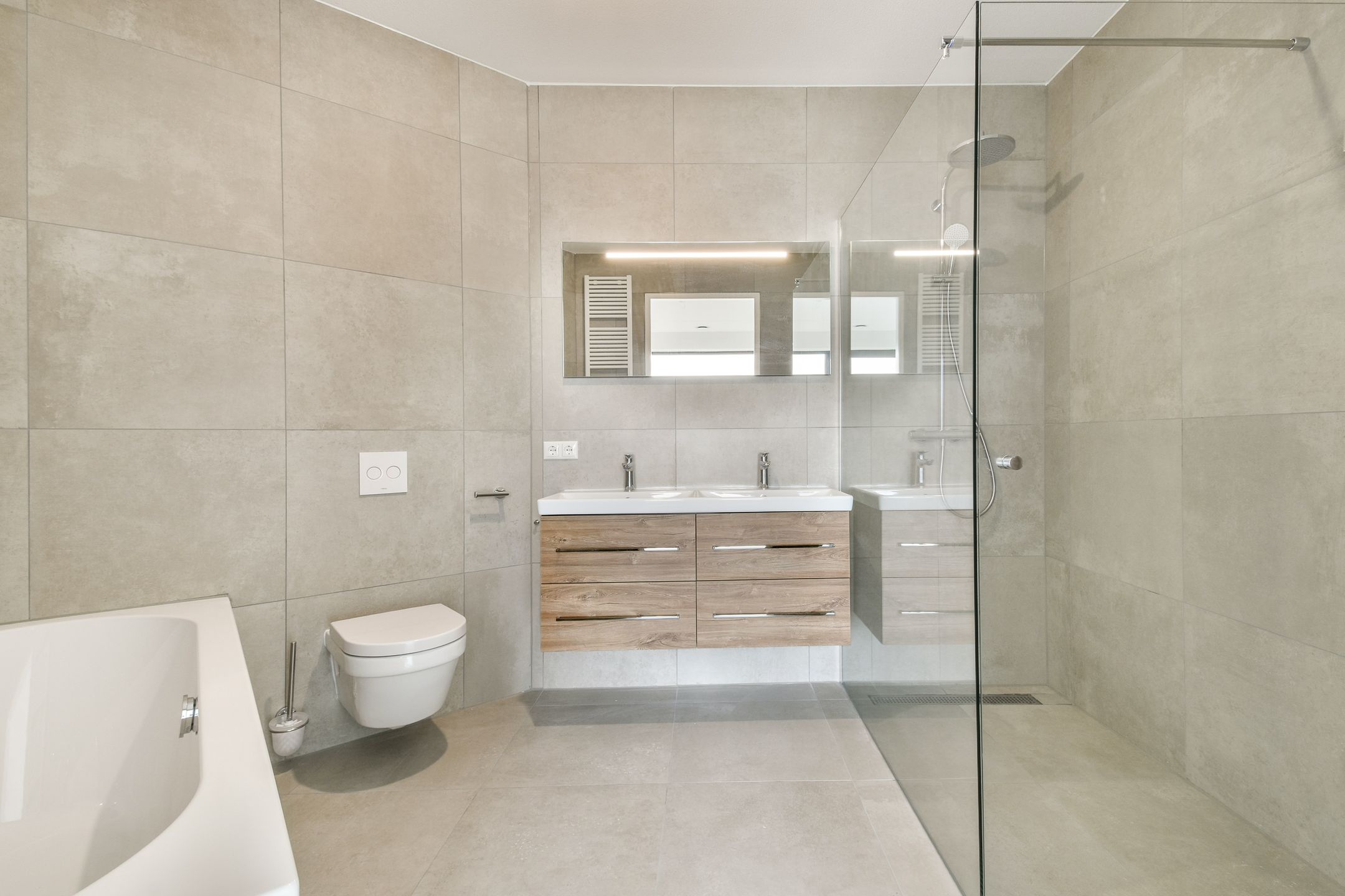 Foto 18 van Grasweg 488