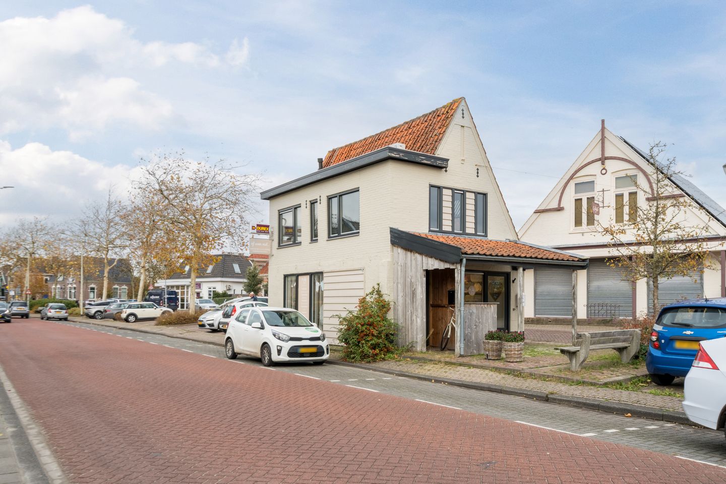 View photo 3 of Dorpsstraat 597