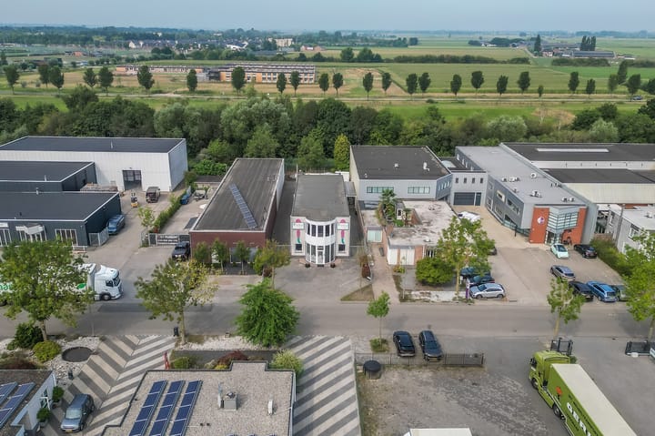 Foto 28 van Dommelstraat 30