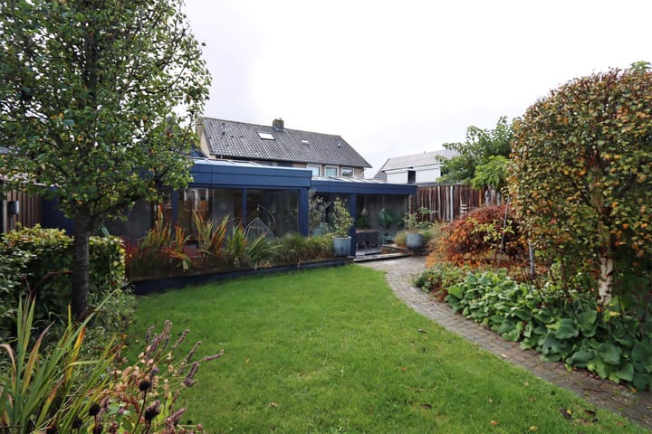 Foto 8 van Vlasrootweg 12