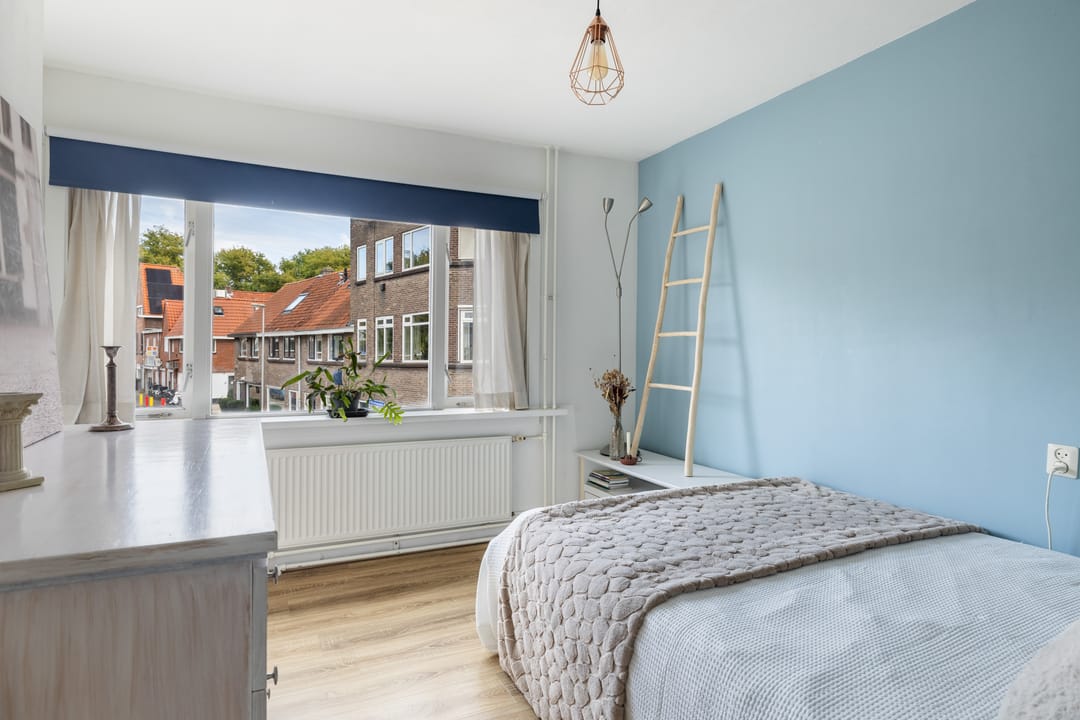 Photo 13 of Adelboldstraat 52