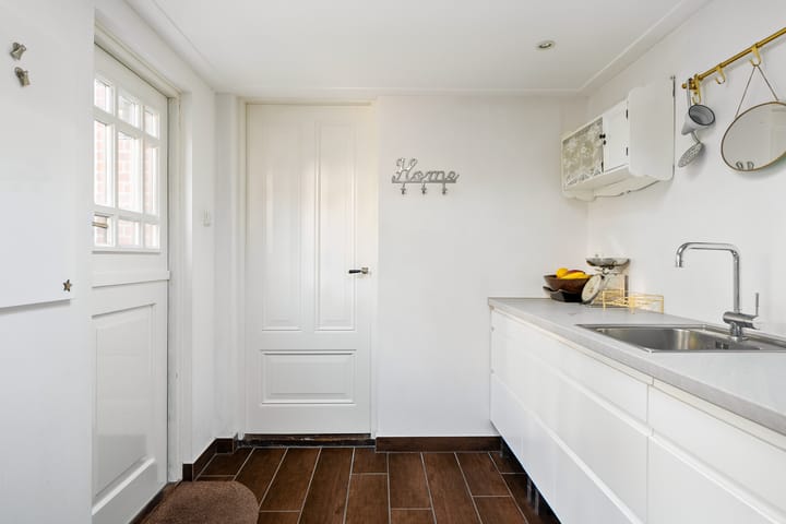 Foto 12 van Leeuwerikstraat 6