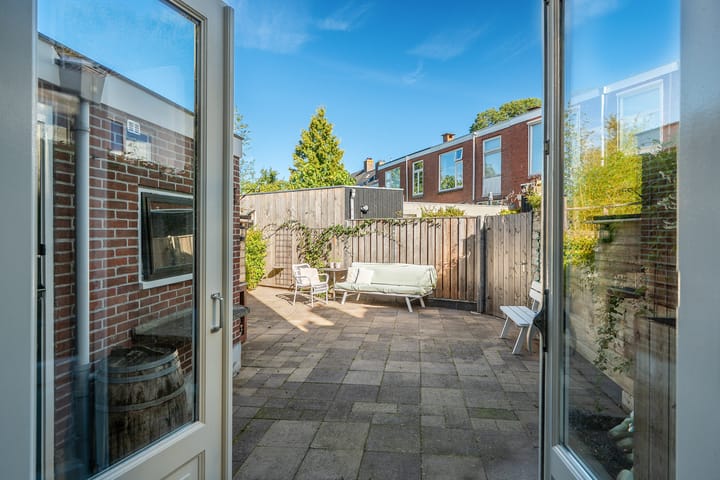 Foto 36 van Leeuwerikstraat 6