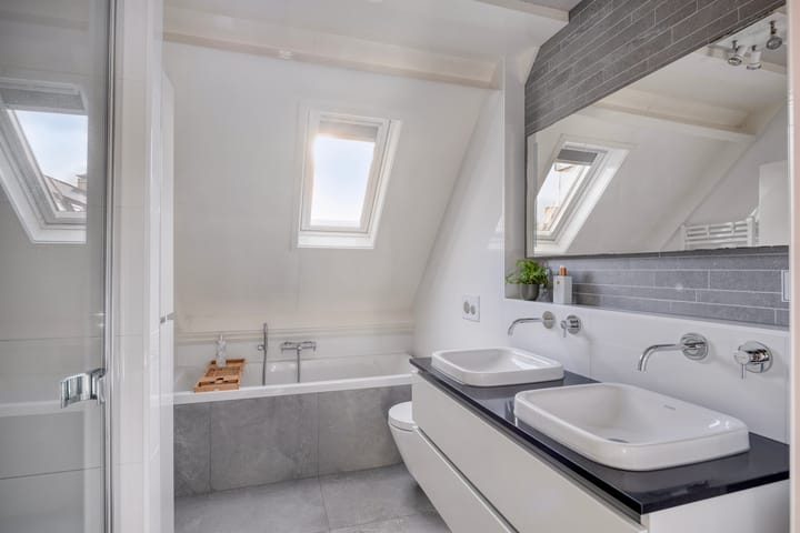 Foto 9 van Zevenbergenstraat 25