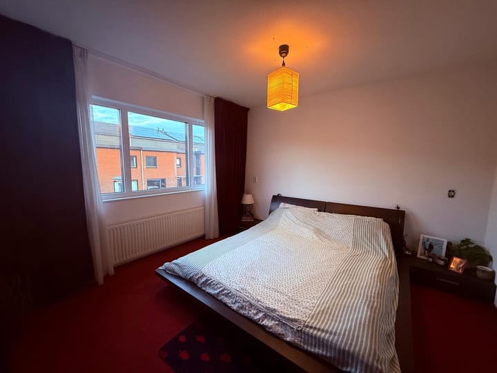 Foto 13 van Delacroixstraat 11