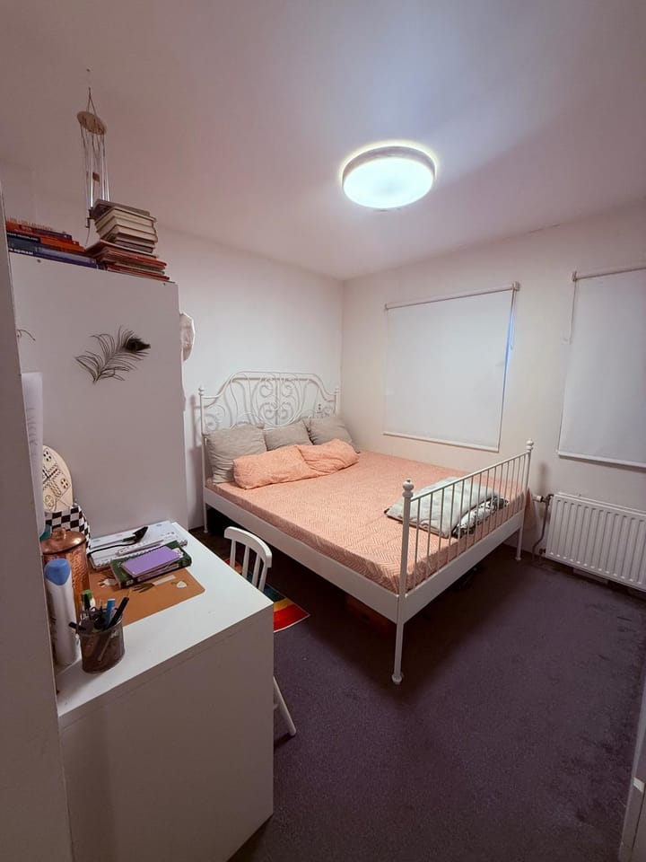 Foto 16 van Delacroixstraat 11