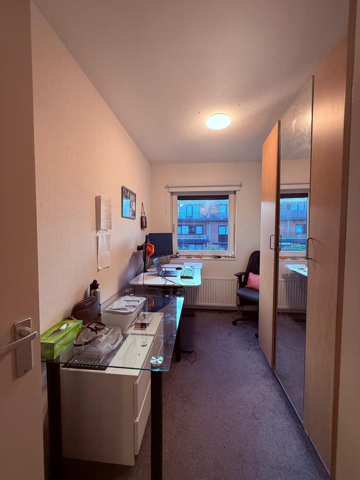 Foto 15 van Delacroixstraat 11