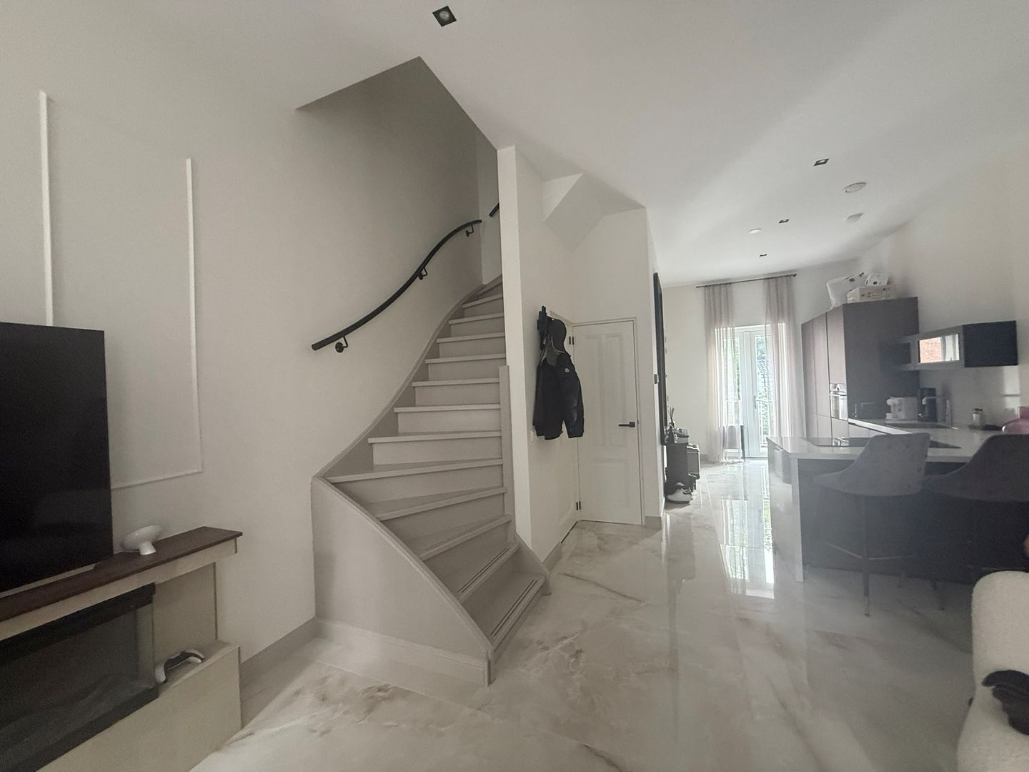 Bekijk foto 3 van Pieter Cornelisz. Hooftstraat 141-B