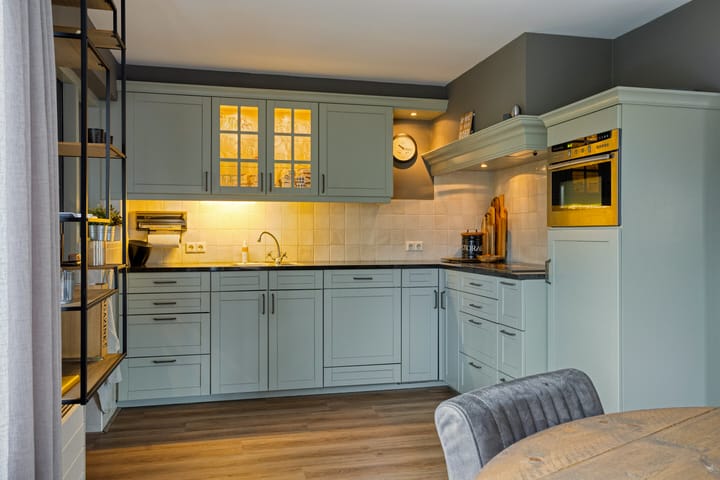 Foto 13 van Van der Duyn van Maasdamstraat 30