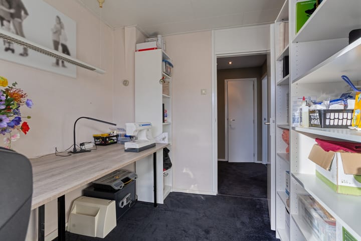 Foto 21 van Van der Duyn van Maasdamstraat 30