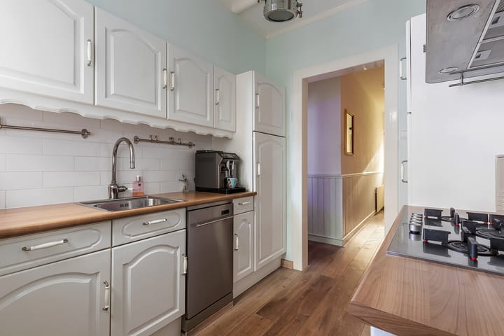 Foto 16 van Van 't Hoffstraat 29