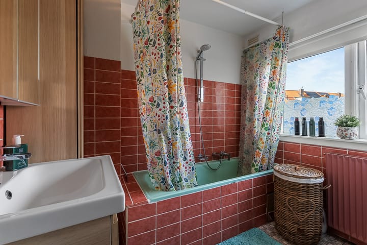 Foto 24 van Van 't Hoffstraat 29