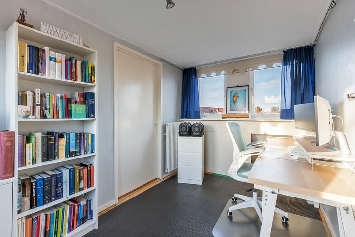 Foto 28 van Van 't Hoffstraat 29