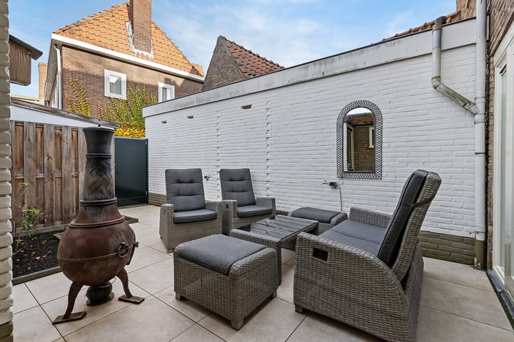 Foto 30 van Van 't Hoffstraat 29