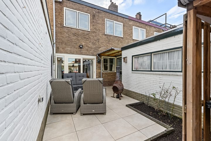 Foto 32 van Van 't Hoffstraat 29