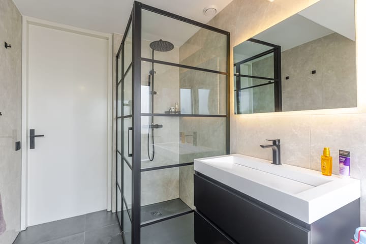 Photo 29 of Reaal 52