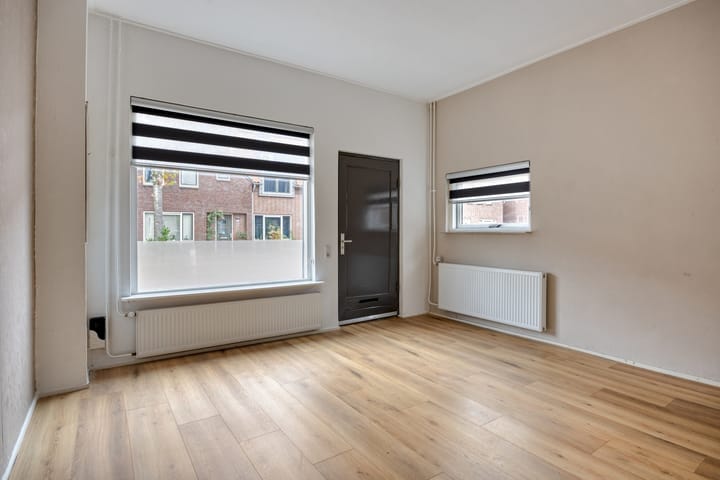 Photo 6 of Dennenweg 235