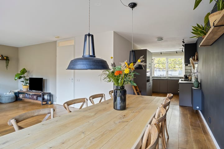 Foto 1 van Gele lis 36