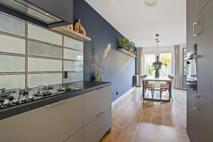 Foto 8 van Gele lis 36