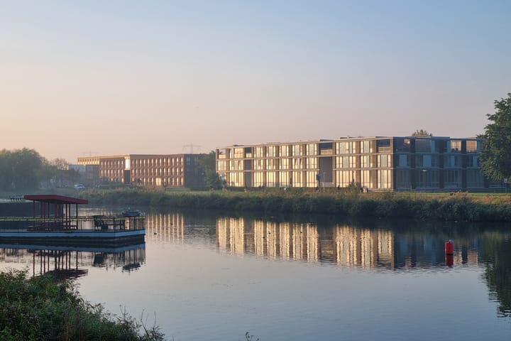 Oeverzeggestraat 64 main image