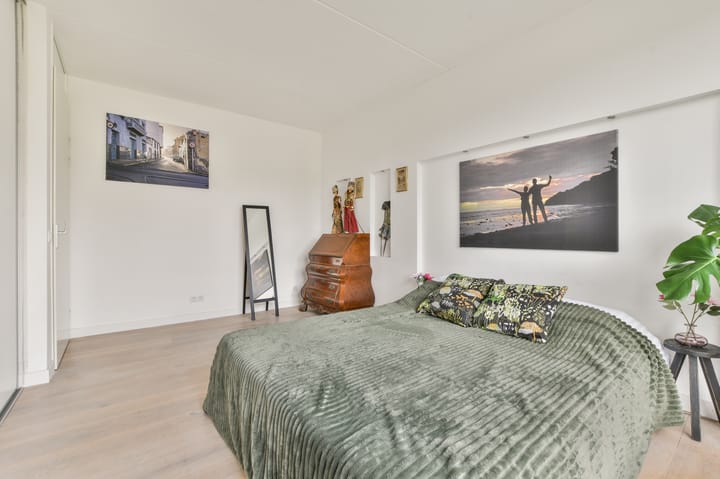 Foto 11 van Oeverzeggestraat 64