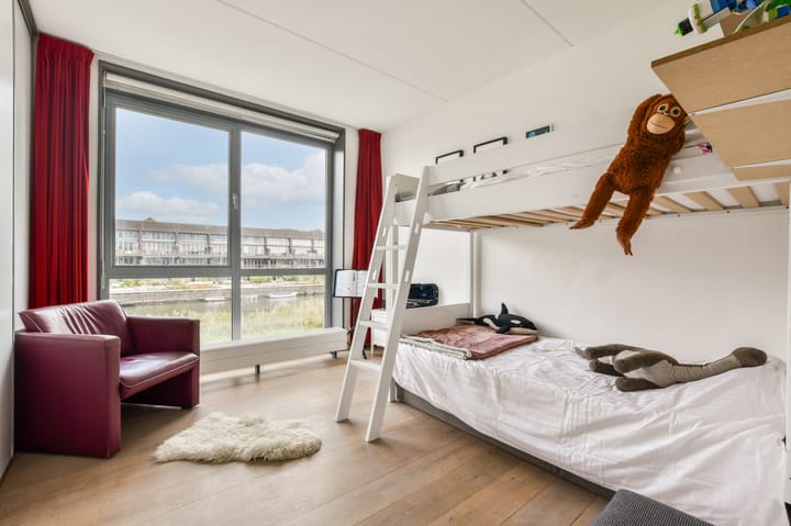 Foto 14 van Oeverzeggestraat 64